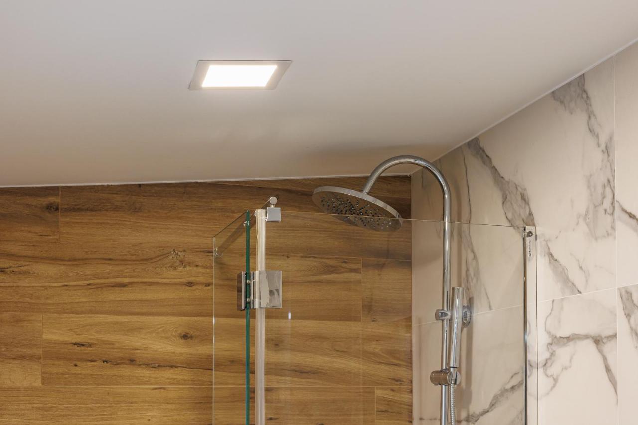 Loft Con Mucha Luz En El Centro Barrio Ruzafa Villa Valencia Luaran gambar
