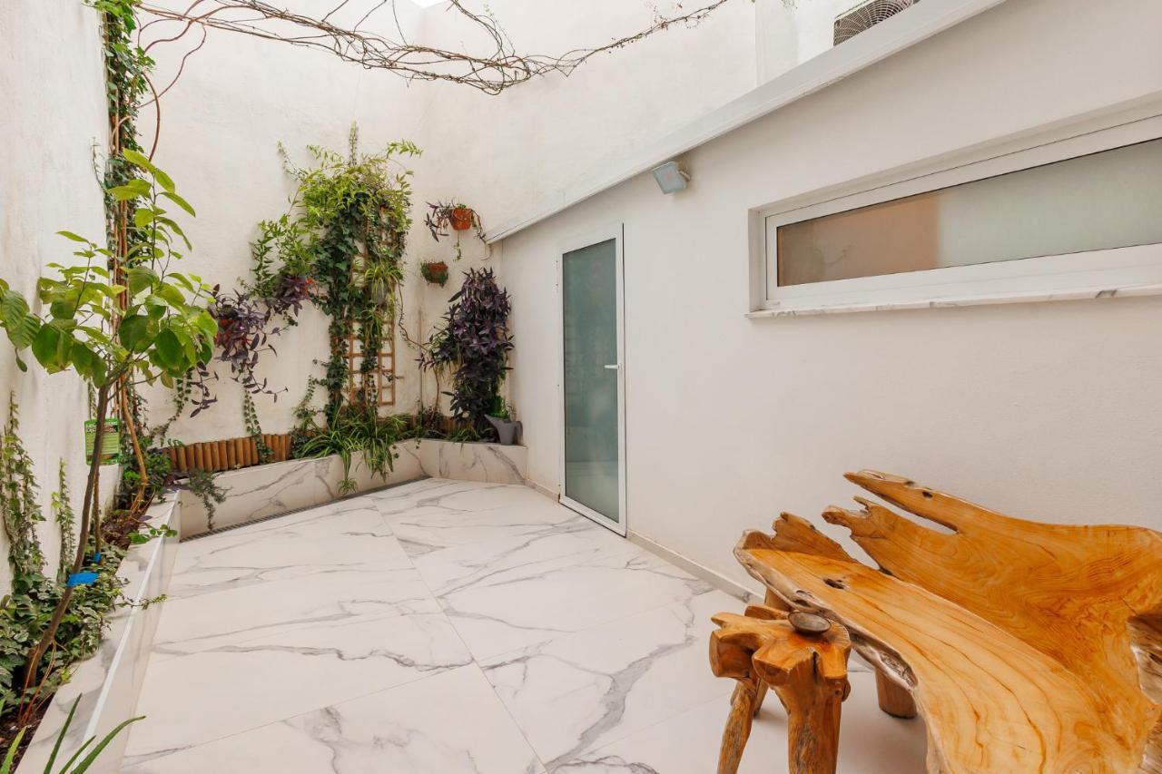 Loft Con Mucha Luz En El Centro Barrio Ruzafa Villa Valencia Luaran gambar