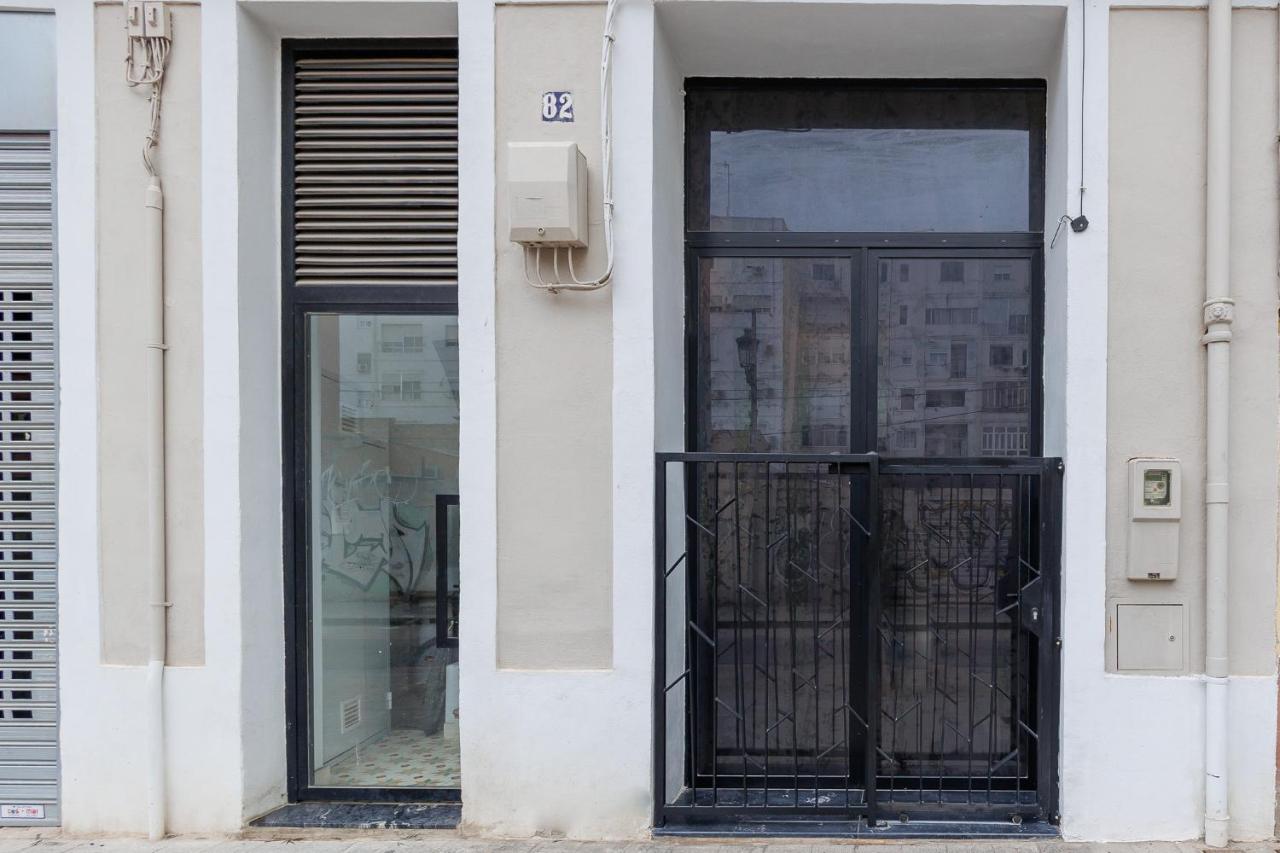 Loft Con Mucha Luz En El Centro Barrio Ruzafa Villa Valencia Luaran gambar