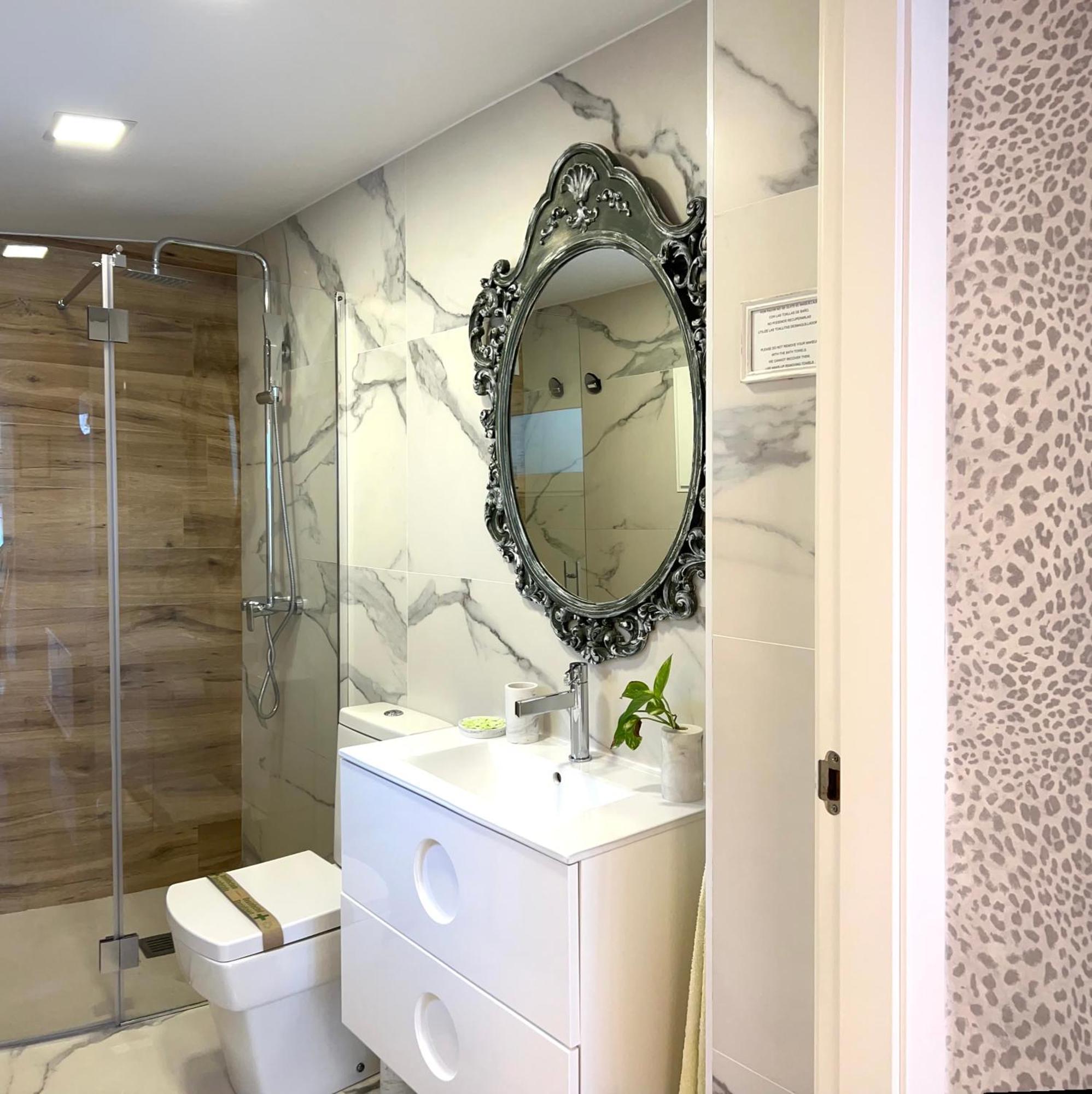 Loft Con Mucha Luz En El Centro Barrio Ruzafa Villa Valencia Luaran gambar