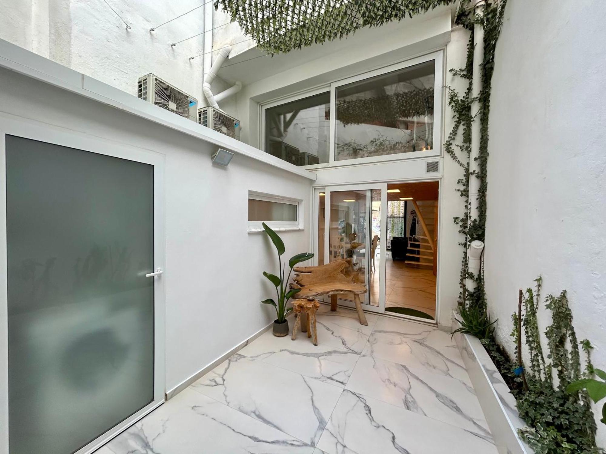 Loft Con Mucha Luz En El Centro Barrio Ruzafa Villa Valencia Luaran gambar